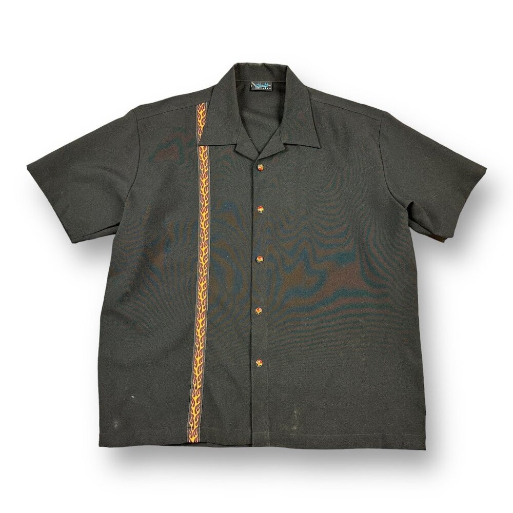 Cuban Collar Short Sleeve Button-Down Shirt with Gold Stripe